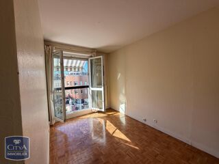  Appartement à louer 2 pièces 39 m²