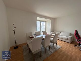  Appartement à louer 2 pièces 45 m²