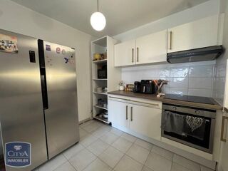  Appartement à louer 3 pièces 64 m²