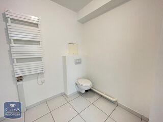  Appartement à louer 1 pièce 28 m²