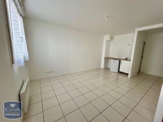  Appartement à louer 2 pièces 38 m²