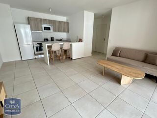  Appartement à louer 2 pièces 47 m²