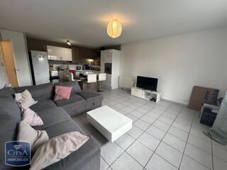 Appartement à louer 3 pièces 60 m²