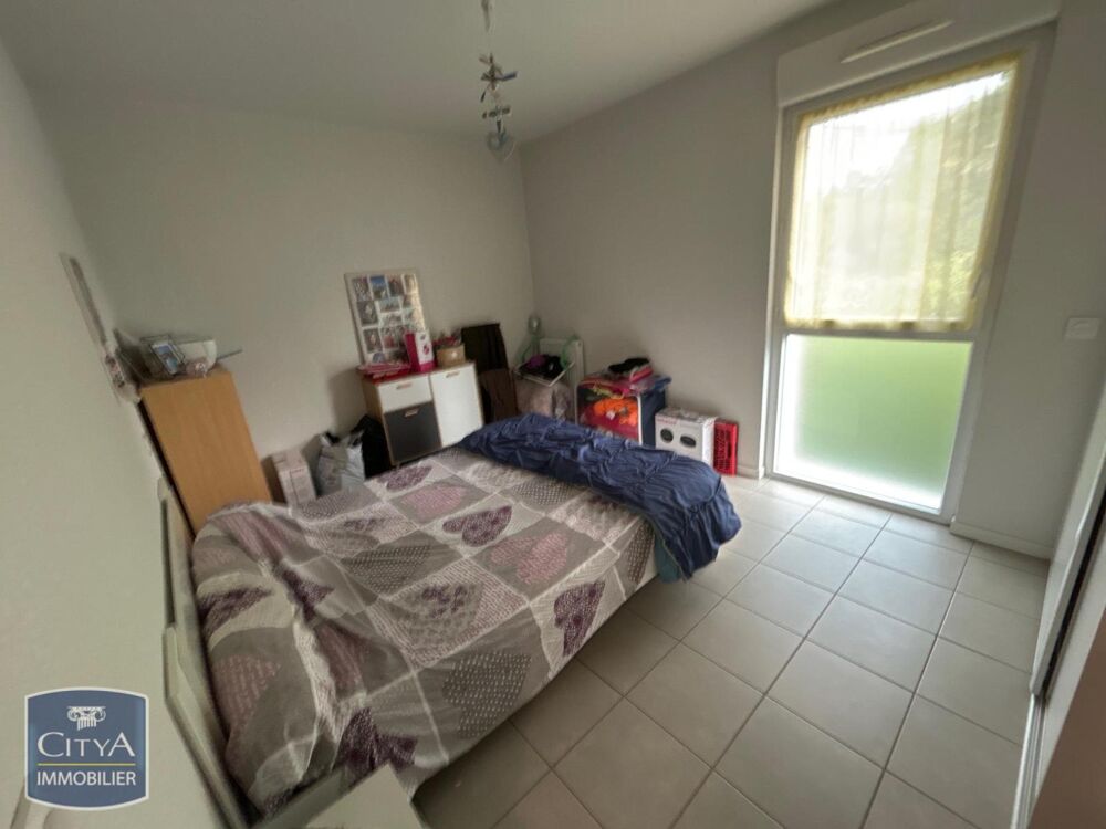 location Appartement - 3 pièce(s) - 69 m² Billère (64140)