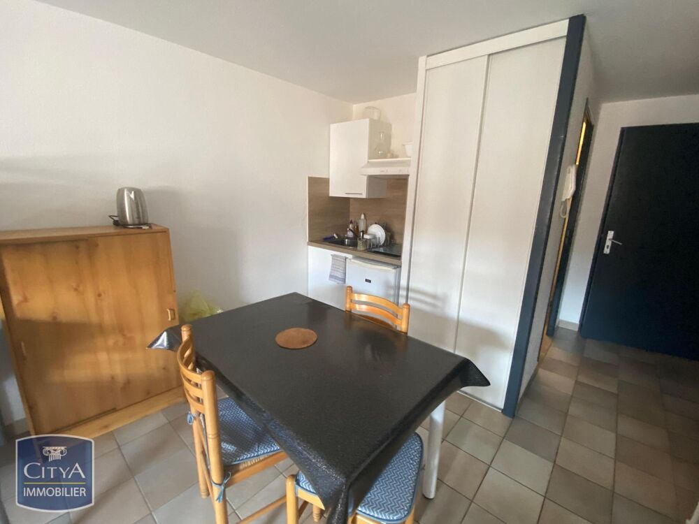 location Appartement - 2 pièce(s) - 33 m² Nîmes (30000)