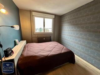  Appartement à louer 3 pièces 73 m²