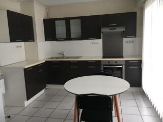  Appartement à louer 2 pièces 50 m²