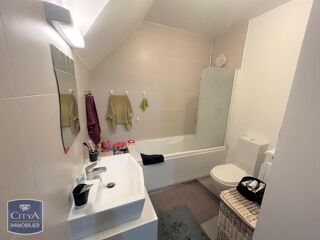  Appartement à louer 3 pièces 51 m²