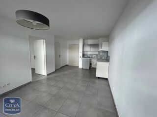  Appartement à louer 2 pièces 37 m²