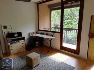  Appartement à louer 1 pièce 34 m²