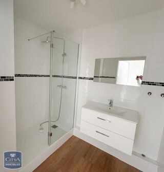  Appartement à louer 3 pièces 67 m²