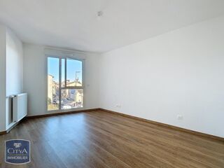 location Appartement - 3 pièce(s) - 66 m² Pierre-Bénite (69310)