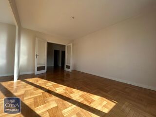  Appartement à louer 4 pièces 87 m²