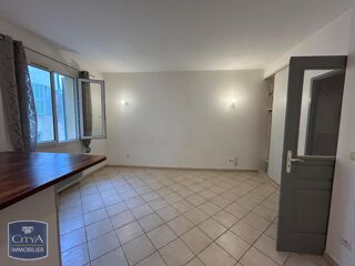  Appartement à louer 2 pièces 38 m²