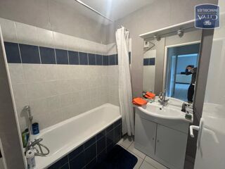  Appartement à louer 3 pièces 63 m²