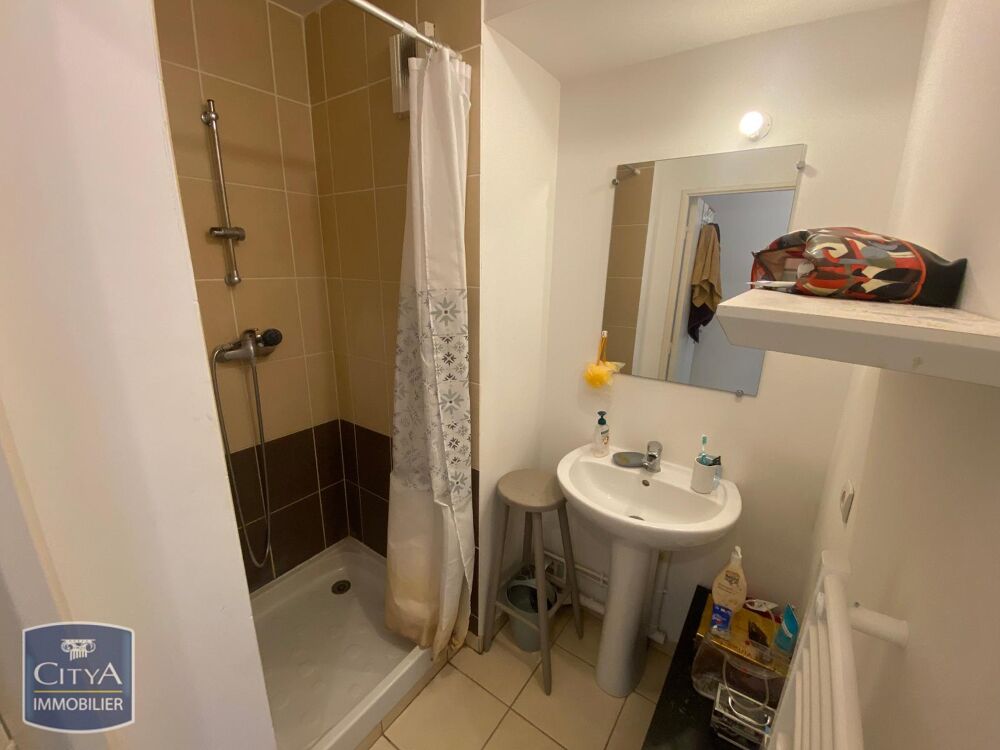 location Appartement - 1 pièce(s) - 32 m² Poitiers (86000)