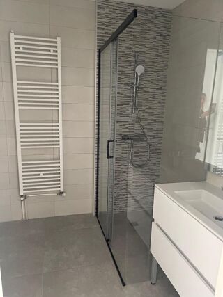  Appartement à louer 3 pièces 55 m²
