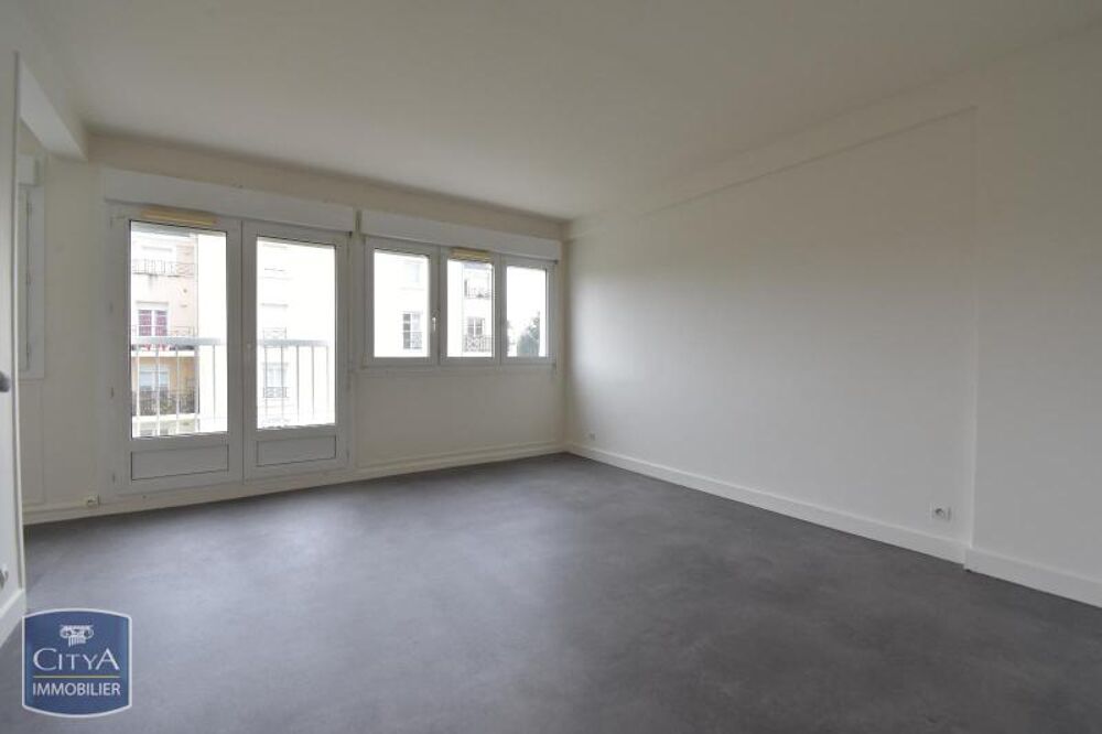 location Appartement - 4 pièce(s) - 65 m² Le Mans (72000)