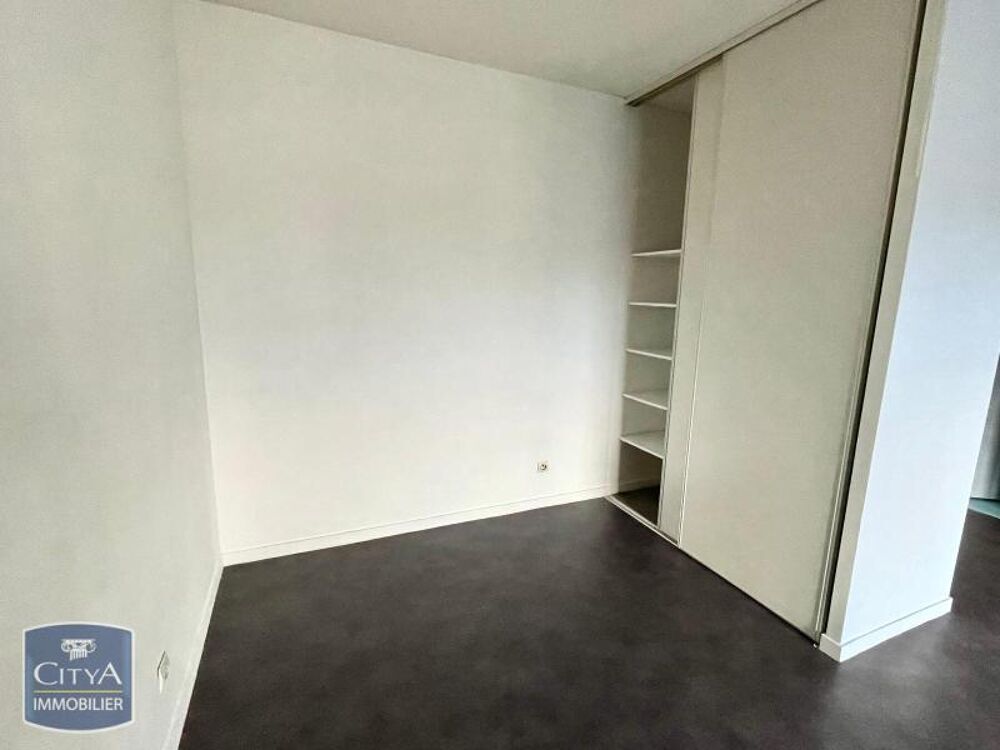 Haut de Lons - À LOUER : Appartement T1 situé à Lons, da....