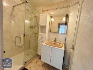  Appartement à louer 3 pièces 68 m²