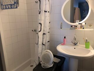  Appartement à louer 1 pièce 28 m²