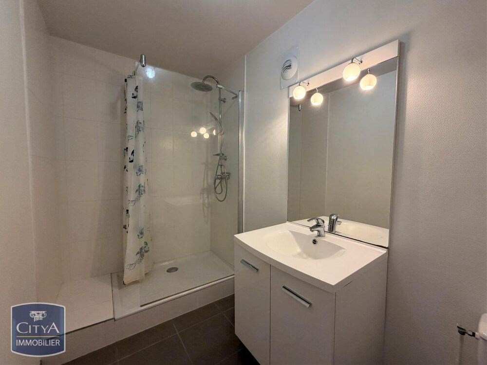 location Appartement - 1 pièce(s) - 32 m² Tours (37000)