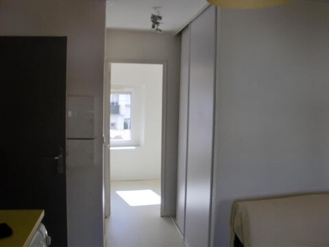  Appartement � louer 1 pi�ce 27 m�