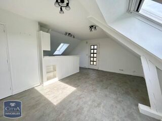 Appartement à louer 4 pièces 72 m²