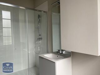  Appartement à louer 2 pièces 60 m²