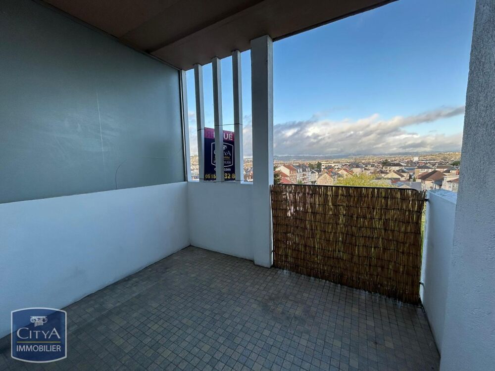 EXCLUSIVITÉ - APPARTEMENT T2 RENOVE AVEC TERRASSE ET PAR....