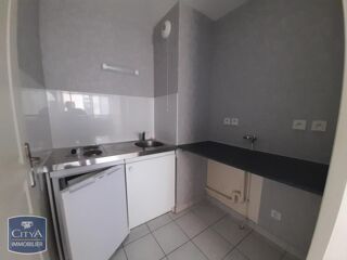  Appartement à louer 2 pièces 45 m²