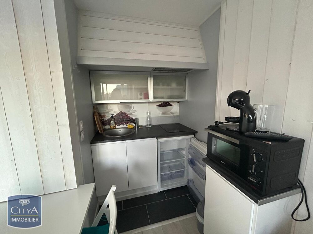 À LOUER : Charmant appartement T1 situé à Deauville dans....