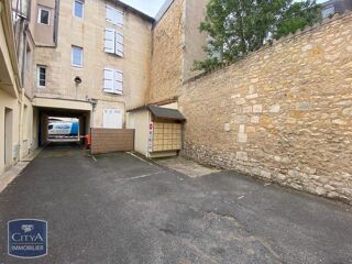  Parking / Garage � louer 