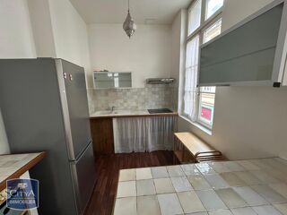  Appartement à louer 3 pièces 79 m²