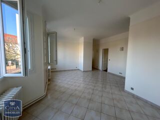  Maison à louer 5 pièces 93 m²