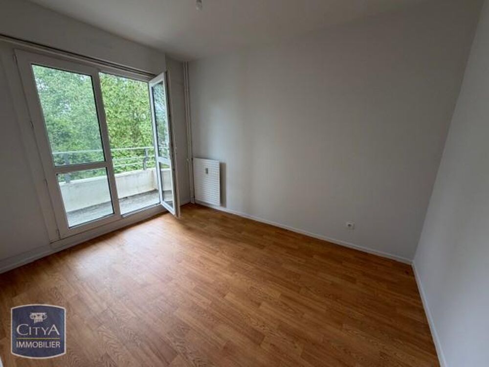 location Appartement - 3 pièce(s) - 82 m² Poitiers (86000)