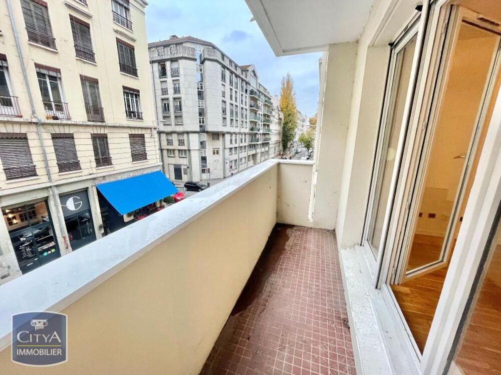 location Appartement - 3 pièce(s) - 72 m² Lyon 7