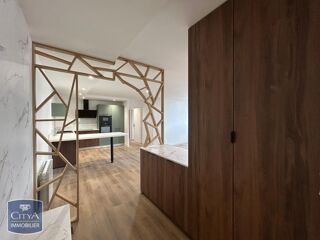  Appartement à louer 4 pièces 95 m²