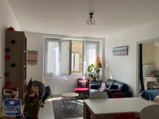  Appartement à louer 2 pièces 40 m²