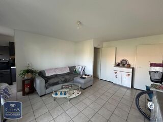  Appartement à louer 2 pièces 46 m²