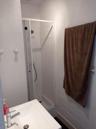  Appartement à louer 2 pièces 40 m²