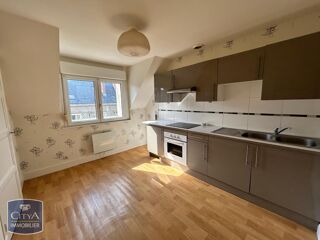  Appartement à louer 1 pièce 43 m²
