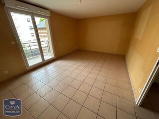  Appartement à louer 3 pièces 63 m²