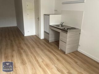  Appartement à louer 1 pièce 38 m²