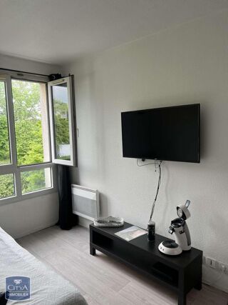  Appartement à louer 1 pièce 18 m²