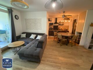  Appartement à louer 3 pièces 49 m²