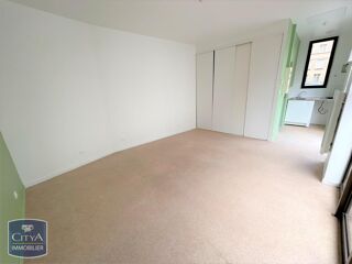  Appartement à louer 1 pièce 30 m²