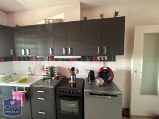  Appartement à louer 3 pièces 65 m²