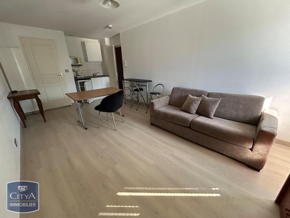 À LOUER : Appartement T1 meublé situé à Alençon, dans le....