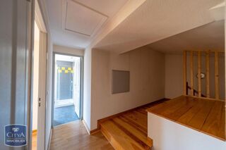  Appartement à louer 3 pièces 70 m²